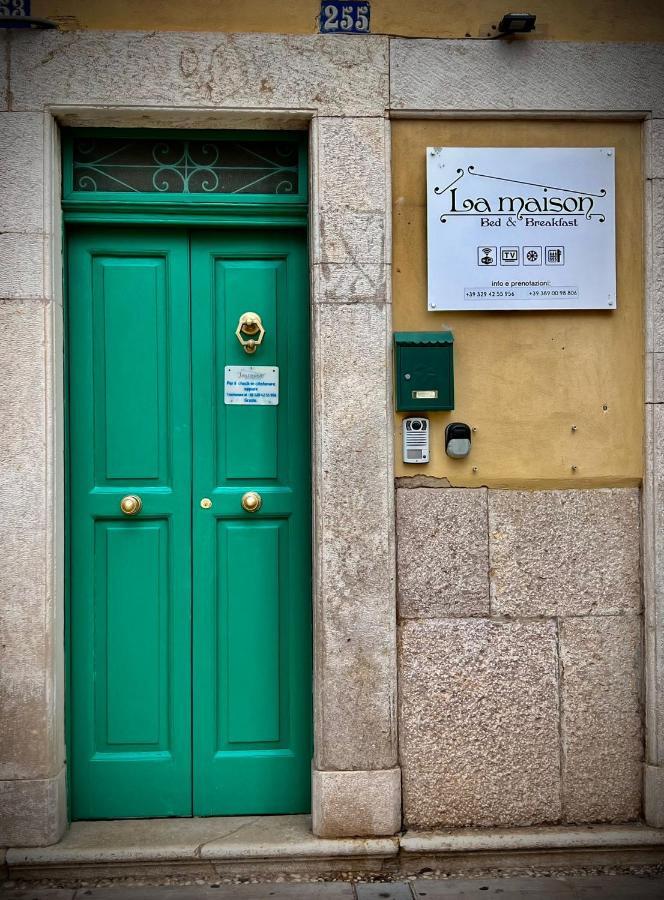 La Maison Manfredonia Exteriör bild