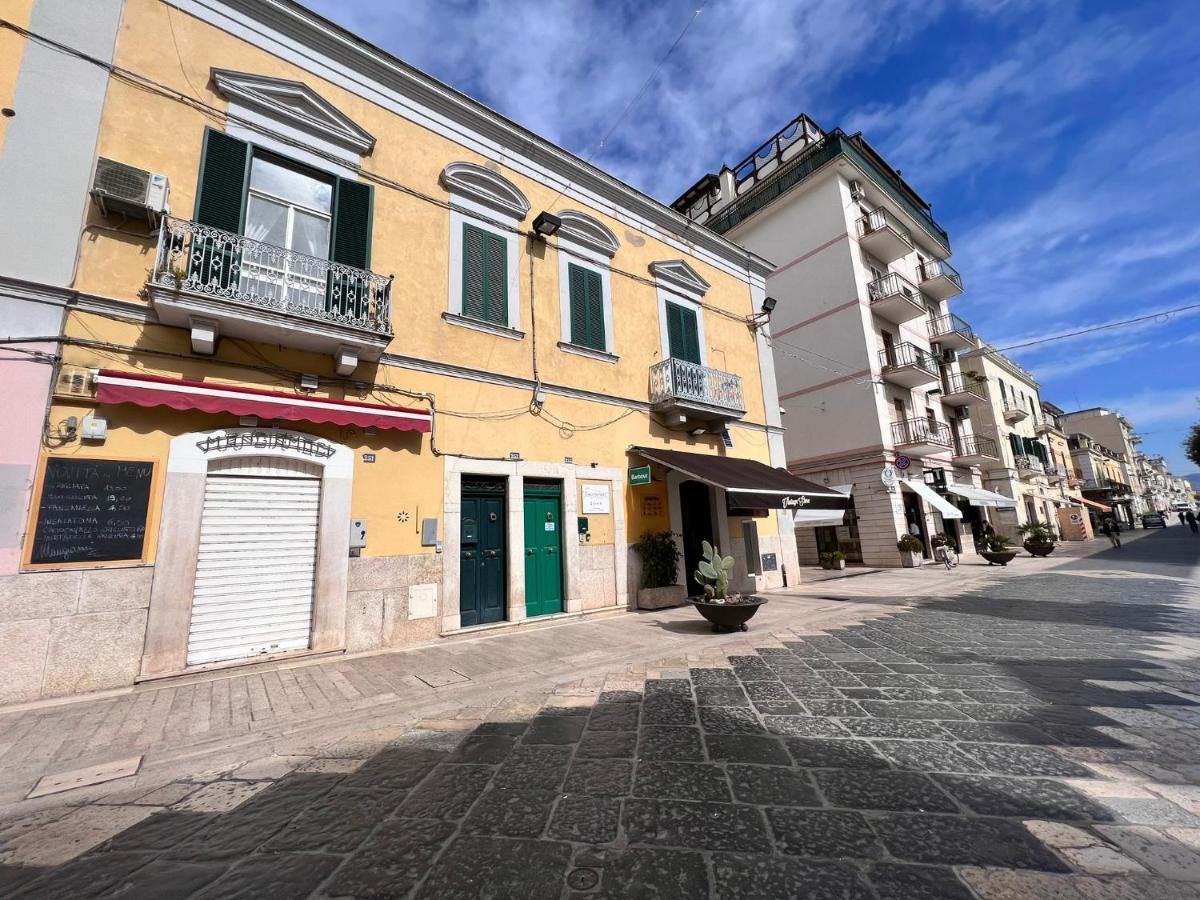 La Maison Manfredonia Exteriör bild