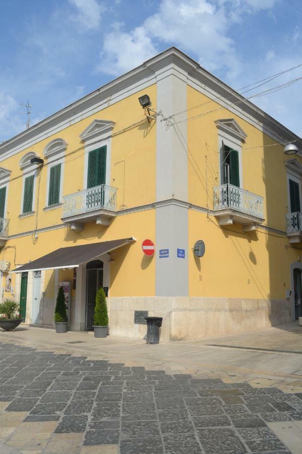 La Maison Manfredonia Exteriör bild